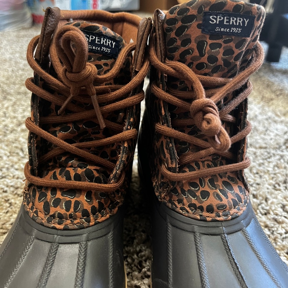 Girls Sperry Boots Animal Waterproof Size 4 - Picture 2 of 10